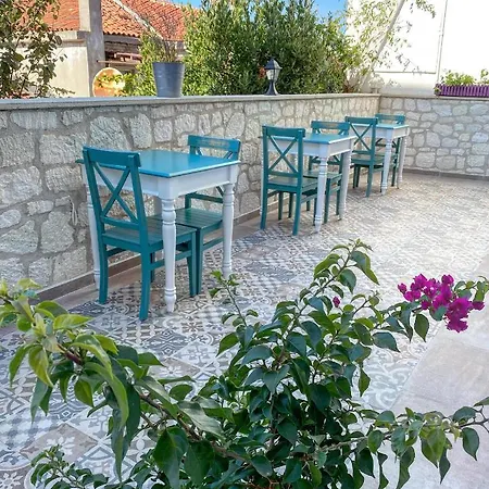 فندق Tasada